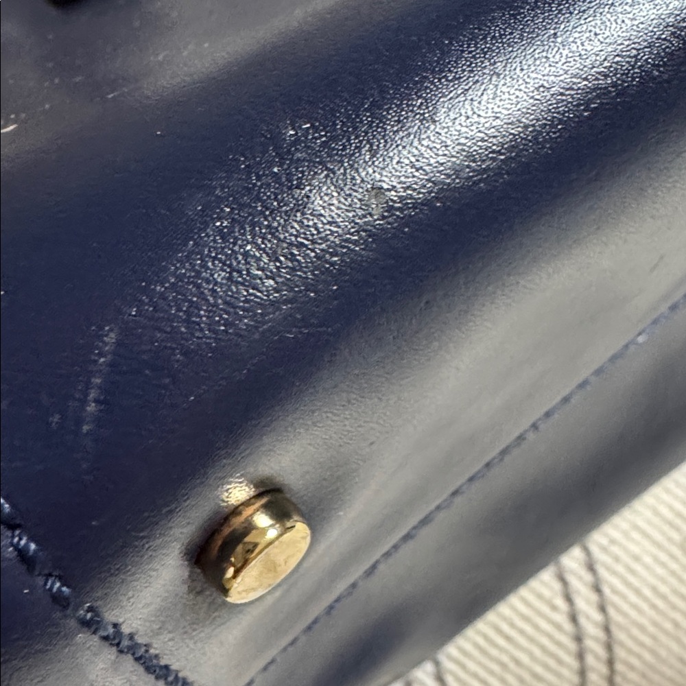 GUC Kate Spade Scalloped Navy Blue Leather Satchel - Picture 10 of 10